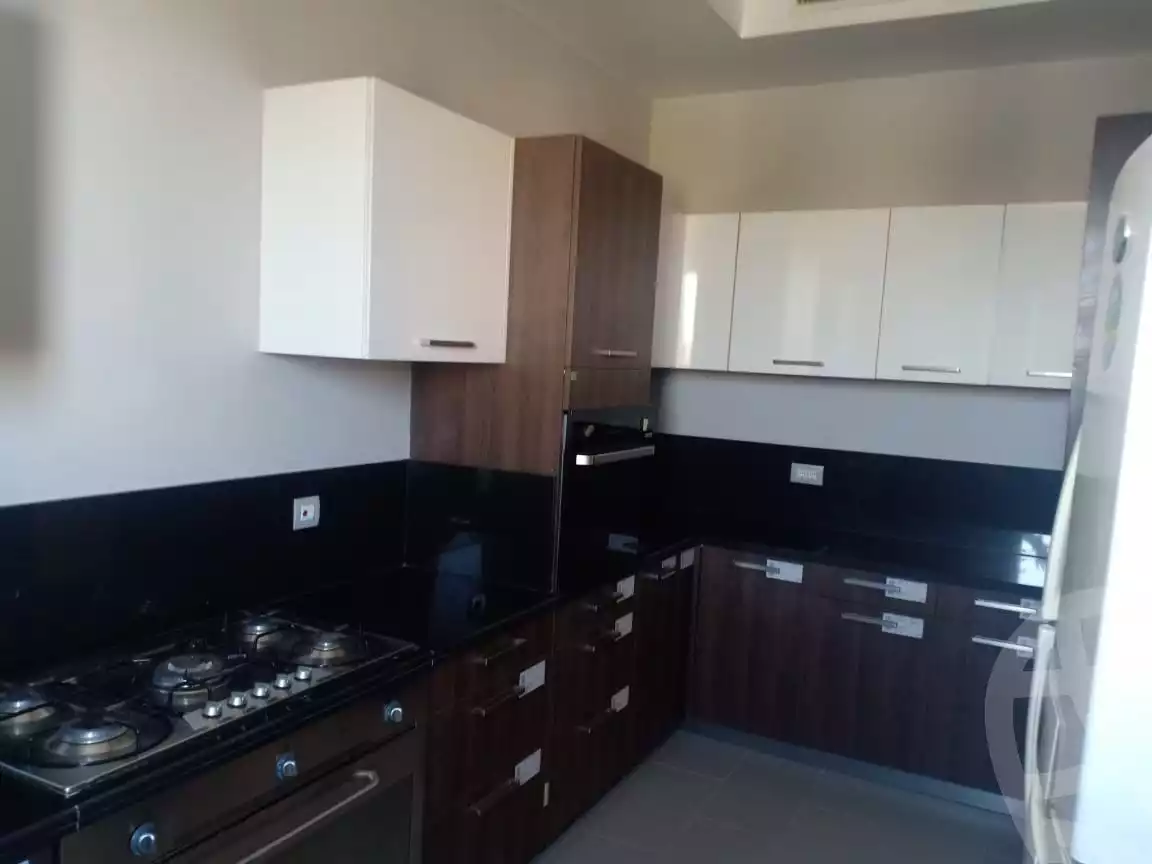 https://aqarmap.com.eg/en/listing/3924085-for-sale-cairo-el-sheikh-zayed-city-compounds-in-sheikh-zayed-forty-west