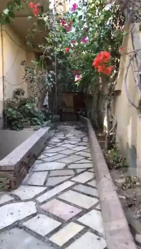 https://aqarmap.com.eg/en/listing/6446752-for-sale-cairo-6th-of-october-el-ahyaa-neighborhood-3rd-street-7