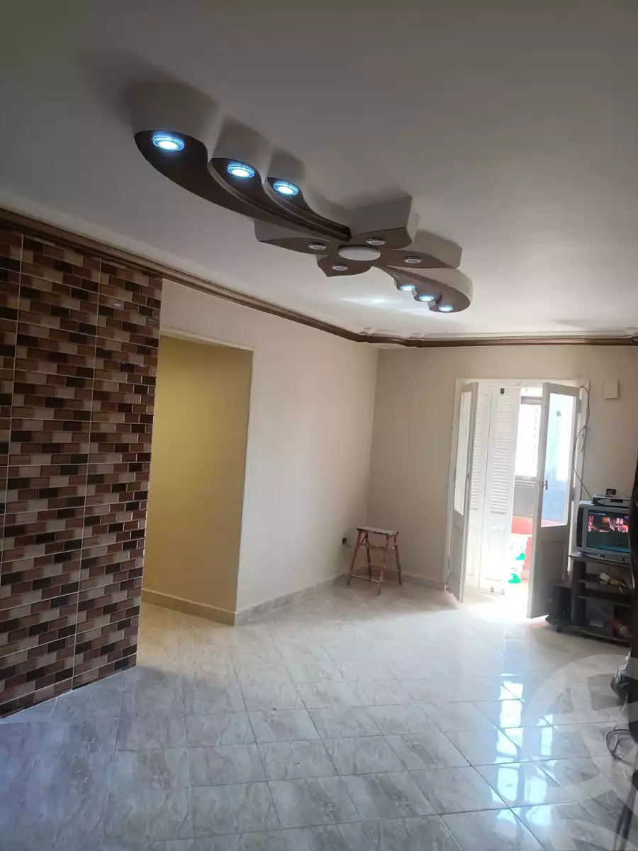 https://aqarmap.com.eg/en/listing/3933506-for-sale-cairo-6th-of-october-tryq-wsl-dhshwr