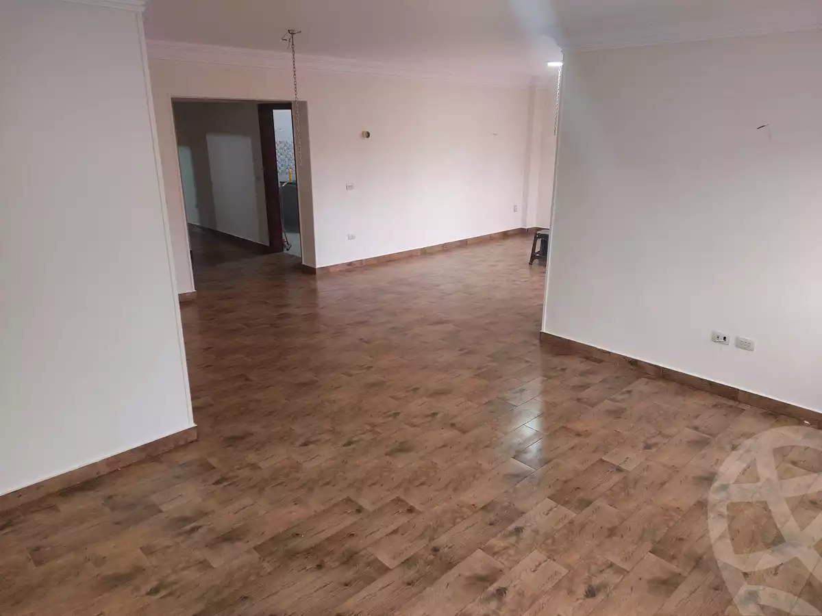https://aqarmap.com.eg/en/listing/3858920-for-sale-el-wahatt-road