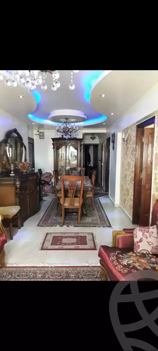 https://aqarmap.com.eg/ar/listing/3944774-for-sale-alexandria-moharram-bey-kanal-al-mahmoudeya-al-bahri-st