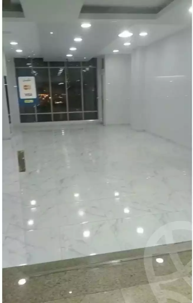 https://aqarmap.com.eg/ar/listing/3944783-for-rent-cairo-new-cairo-ltjm-lkhms-90th-street-lts-yn-mm-ljm-lmryky