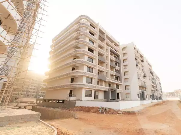 https://aqarmap.com.eg/ar/listing/3945202-for-sale-cairo-new-administrative-capital-r7-bwrdwwk