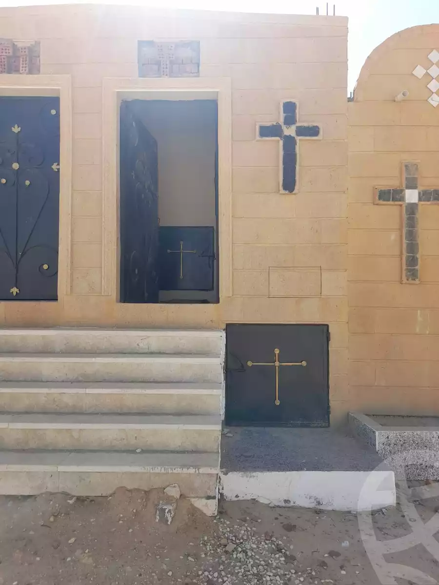https://aqarmap.com.eg/ar/listing/3947773-for-sale-ain-elsokhna-tryq-l-yn-lskhn-lz-frn