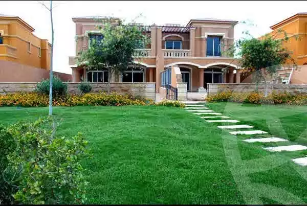 https://aqarmap.com.eg/ar/listing/3953302-for-rent-cairo-el-sheikh-zayed-city-compounds-in-sheikh-zayed-royal-meadows