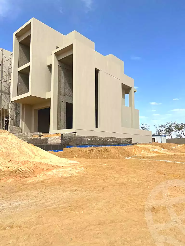 https://aqarmap.com.eg/en/listing/4751527-projects-water-way-villas