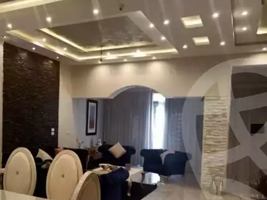 https://aqarmap.com.eg/ar/listing/3957599-for-sale-cairo-el-sheikh-zayed-city-compounds-in-sheikh-zayed-royal-meadows