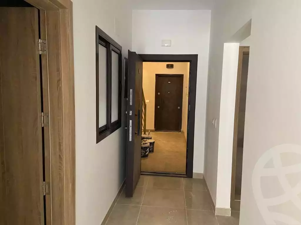 https://aqarmap.com.eg/ar/listing/3958902-for-sale-mdyn-lshrwq-compounds-alborouj