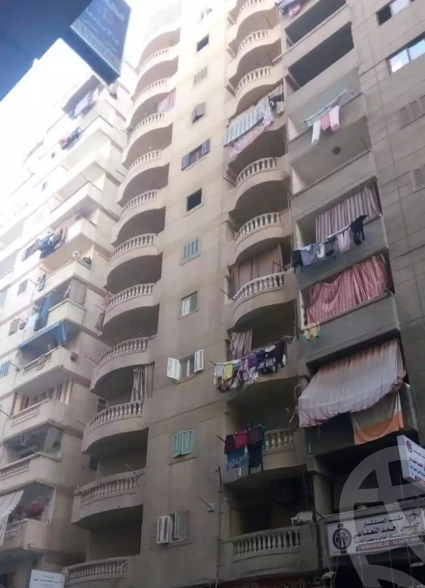 https://aqarmap.com.eg/ar/listing/3963172-for-sale-alexandria-bw-qyr-toson-st