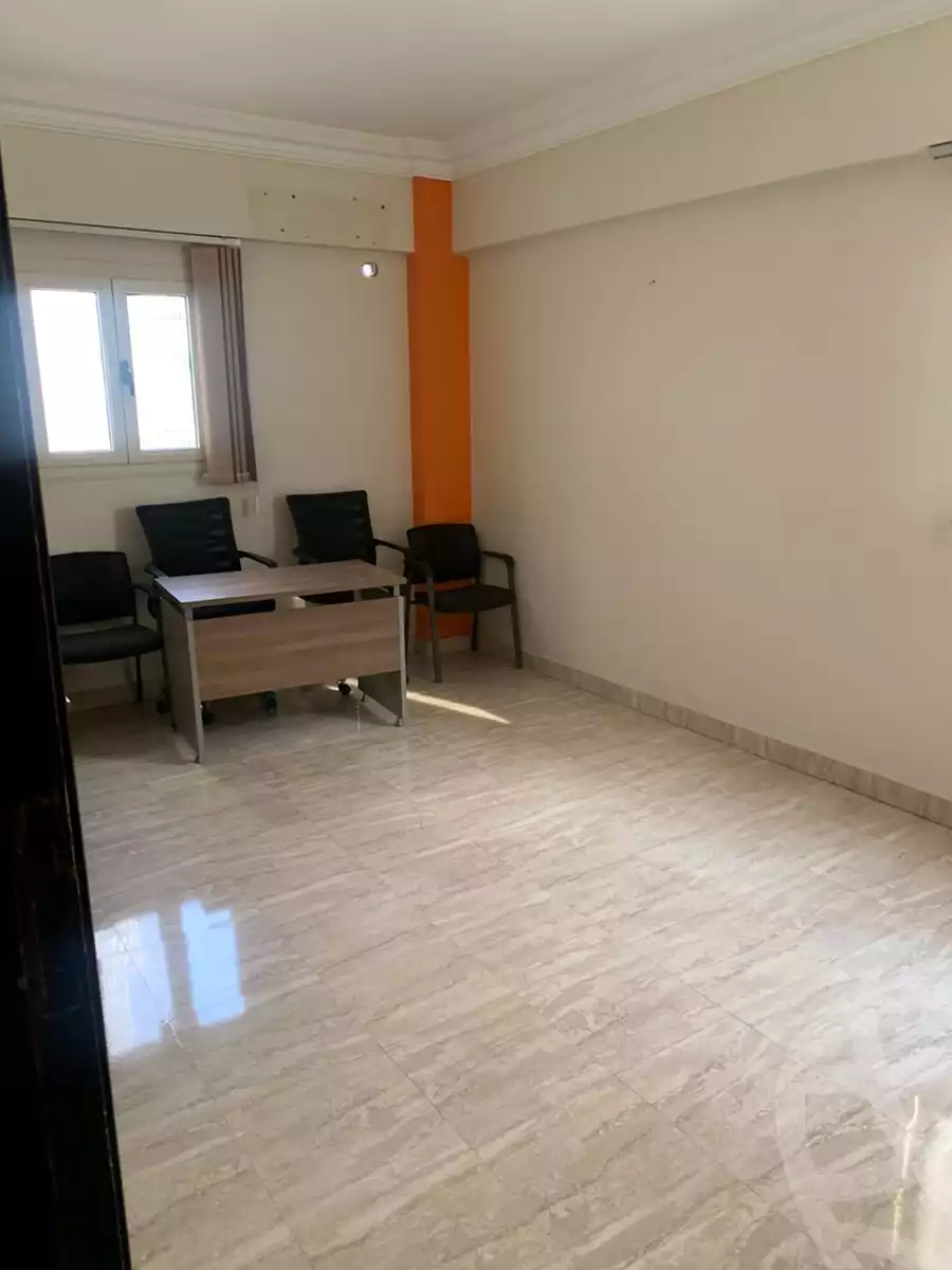 https://aqarmap.com.eg/en/listing/3967753-for-rent-cairo-new-cairo-el-ahyaa-second-neighborhood-street-70