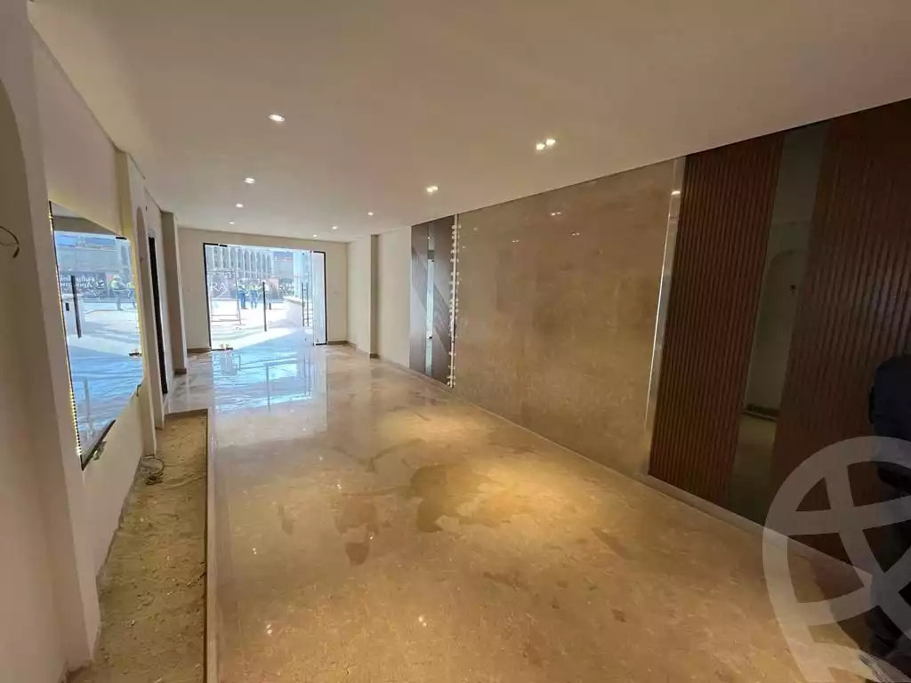 https://aqarmap.com.eg/ar/listing/3981625-for-sale-cairo-el-sheikh-zayed-city-compounds-kmbwnd-fyldj-wyst-dr-llttwyr
