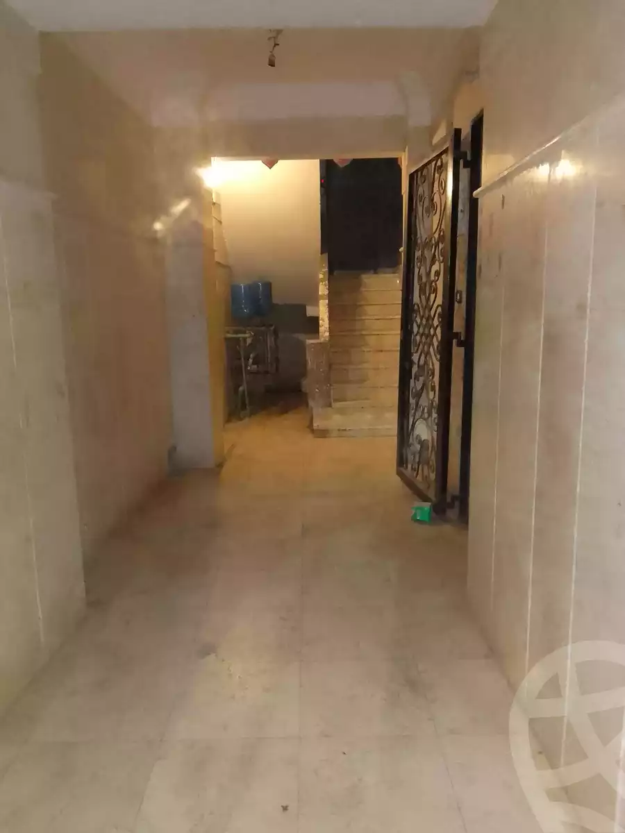 https://aqarmap.com.eg/ar/listing/3981816-for-sale-cairo-el-sayyeda-zeinab-mahmoud-bairam-al-tonsi-st