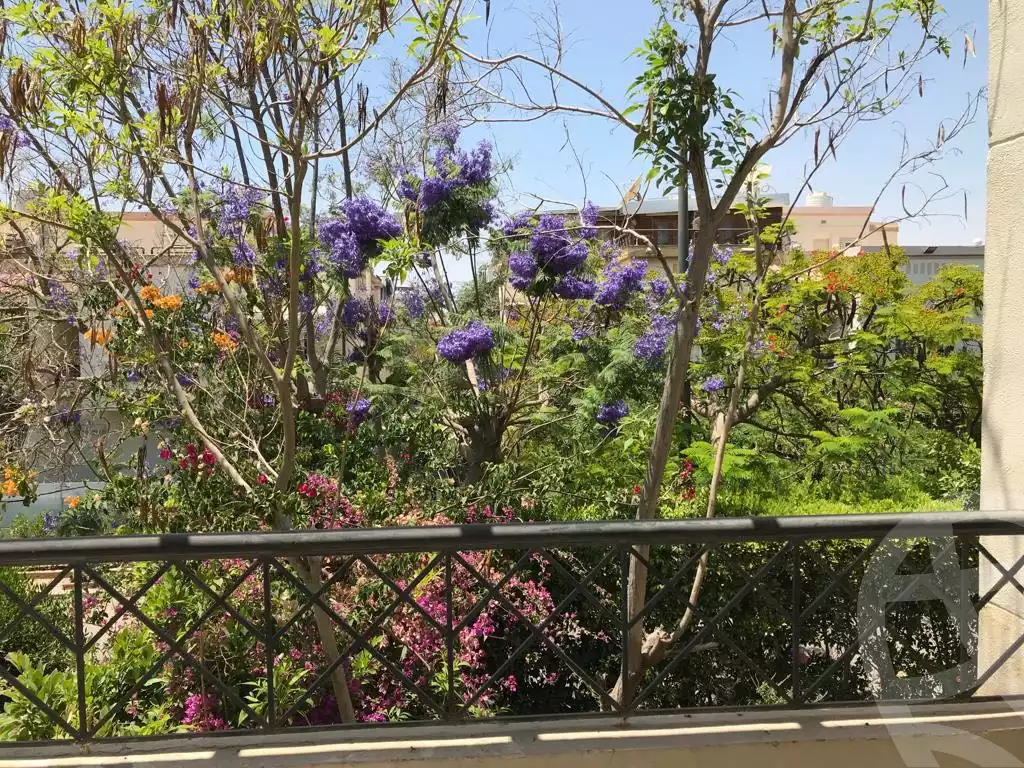 https://aqarmap.com.eg/ar/listing/3987250-for-sale-cairo-new-cairo-lrhb-city-phase-2-shr-tl-t-mstfy