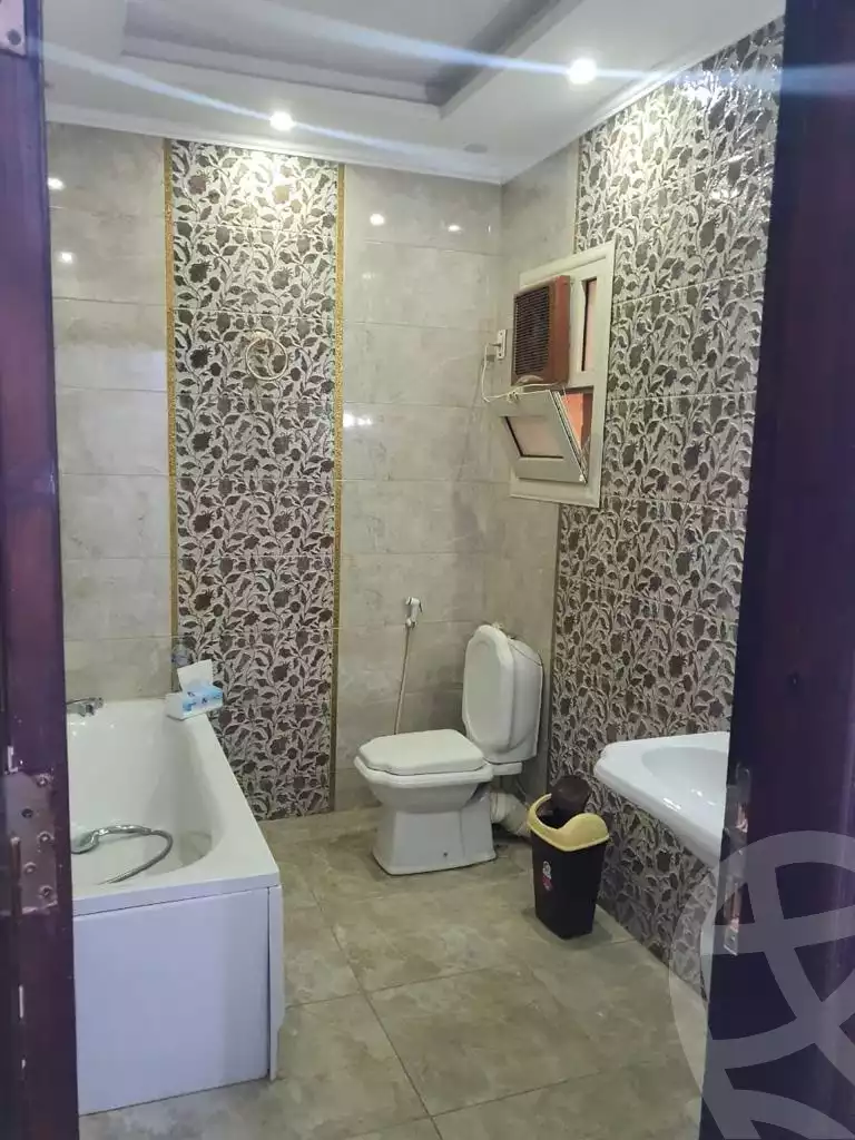 https://aqarmap.com.eg/en/listing/4376540-for-sale-cairo-el-sheikh-zayed-city-el-hay-eltaseaa-area-1-el-bostan-st