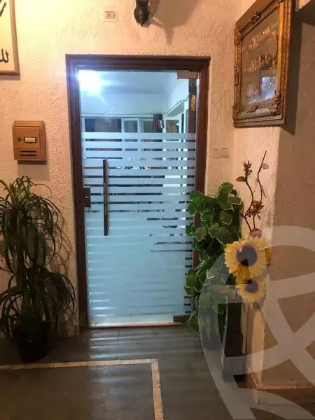 https://aqarmap.com.eg/ar/listing/3997776-for-sale-alexandria-mht-lrml-shr-shkwr