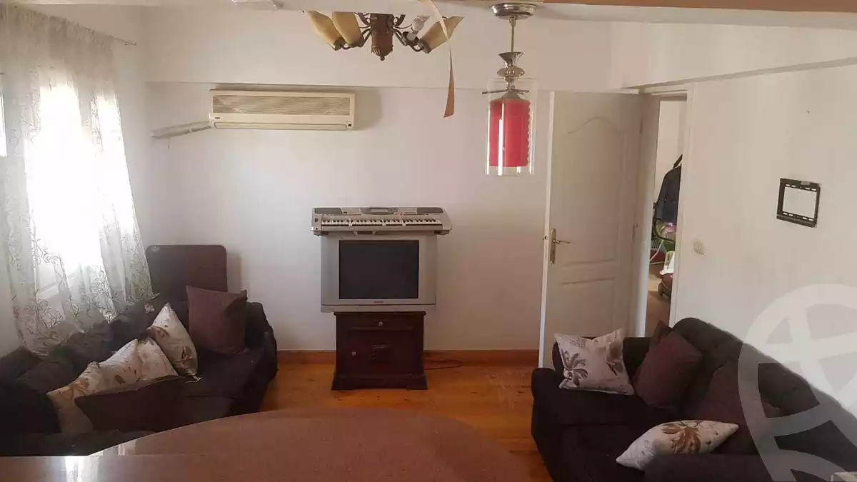 https://aqarmap.com.eg/en/listing/5663635-for-sale-cairo-el-sheikh-zayed-city-compounds-beverly-hills