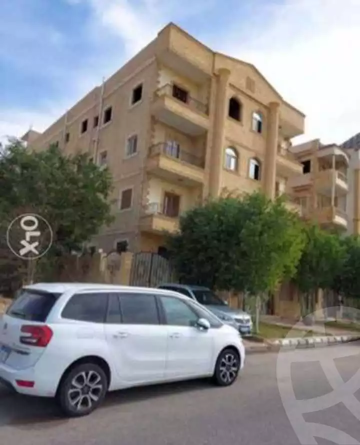 https://aqarmap.com.eg/ar/listing/4003076-for-sale-cairo-el-shorouk-lmntq-lsb-neighbourhood-3