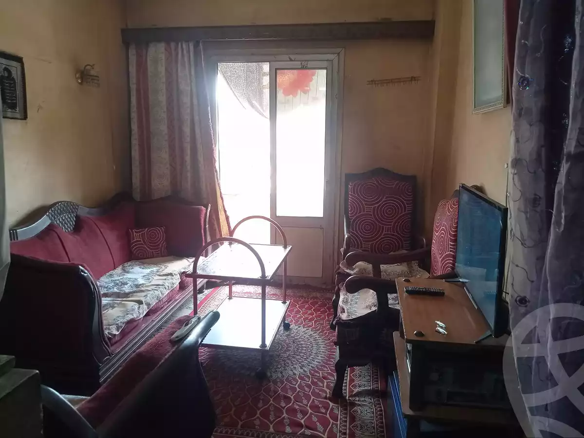 https://aqarmap.com.eg/ar/listing/4004877-for-sale-cairo-downtown-bab-el-sheareya-al-hosneya-st