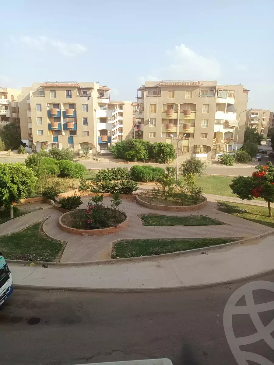 https://aqarmap.com.eg/en/listing/4011463-for-sale-cairo-el-shorouk-skn-lshbb-70m