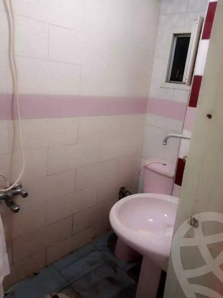 https://aqarmap.com.eg/ar/listing/4011824-for-rent-alexandria-bolekly-wnjdt