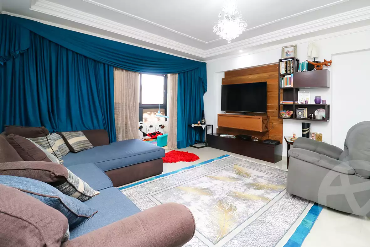 https://aqarmap.com.eg/en/listing/4020647-for-sale-alexandria-saba-basha-khalil-motran-st