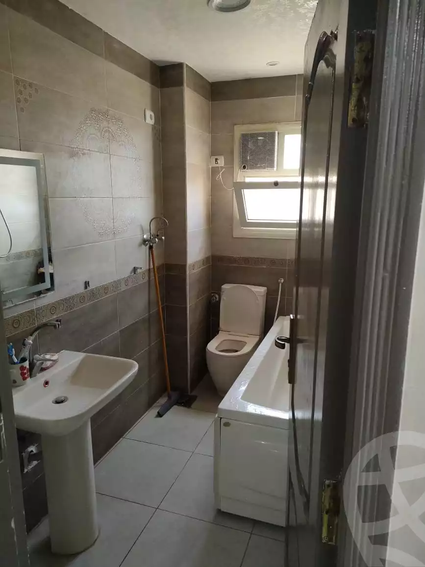 https://aqarmap.com.eg/en/listing/4021837-for-sale-cairo-6th-of-october-compound-tiba-gardens