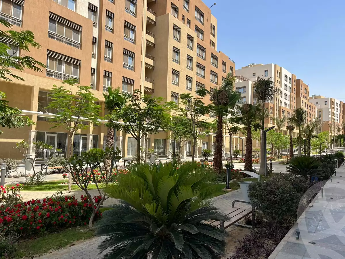 https://aqarmap.com.eg/ar/listing/4025228-for-sale-cairo-new-administrative-capital-r3-lmqsd-mamsha-almaqsad