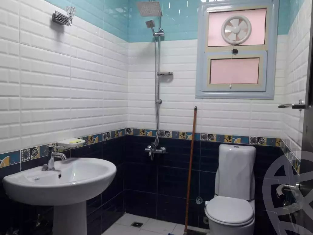 https://aqarmap.com.eg/ar/listing/4026387-for-sale-north-coast-resorts-emirates-heights