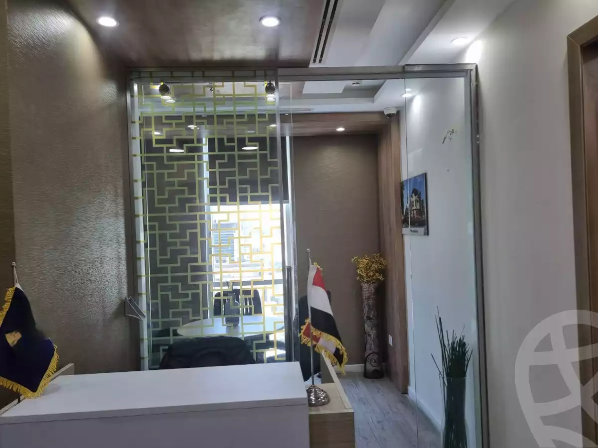 https://aqarmap.com.eg/ar/listing/4029698-for-sale-cairo-el-sheikh-zayed-city-compounds-in-sheikh-zayed-capital-business-park