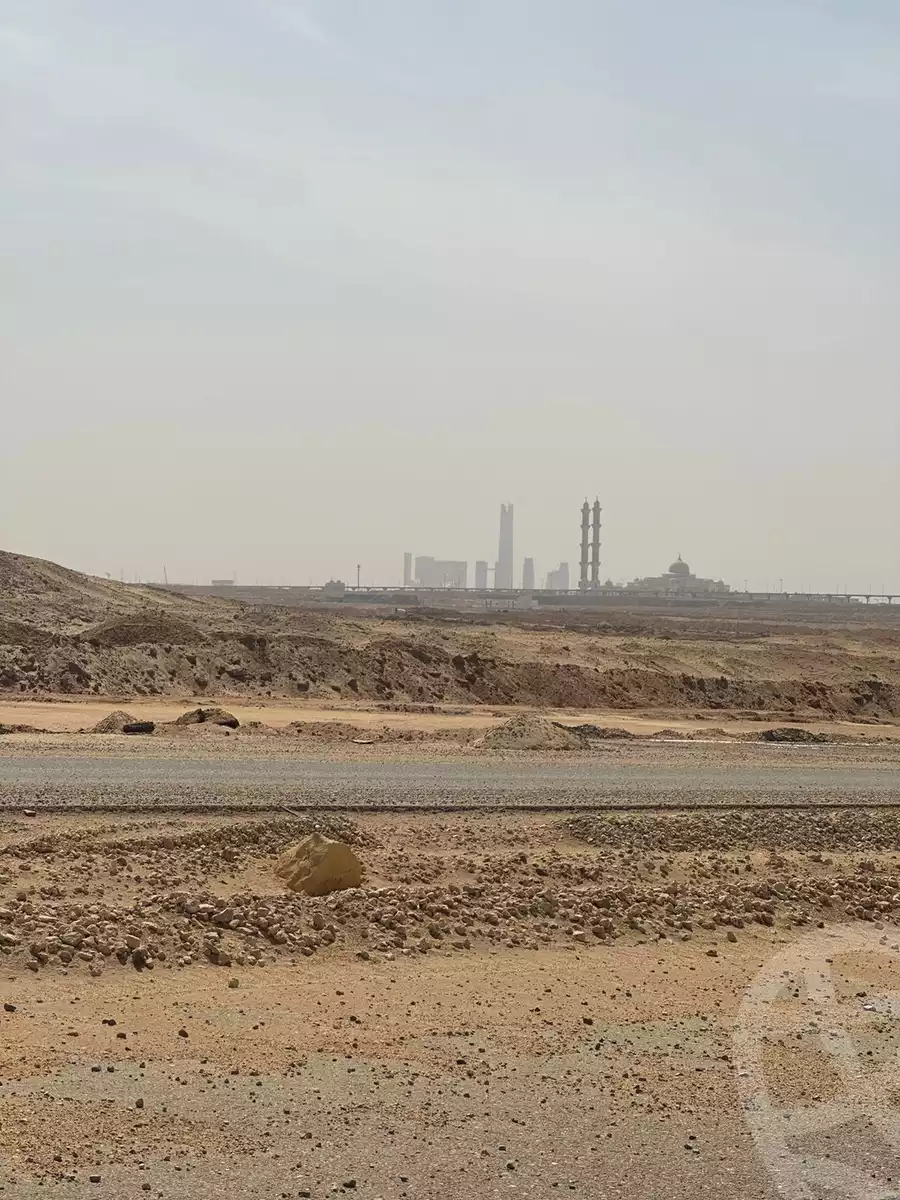 https://aqarmap.com.eg/ar/listing/4030712-for-sale-cairo-new-administrative-capital-r8-tj-msr