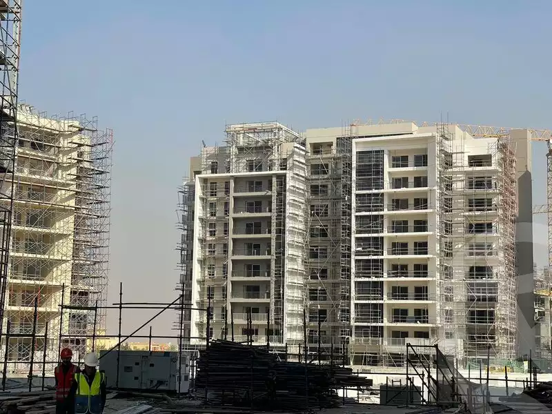 https://aqarmap.com.eg/ar/listing/4031421-for-sale-cairo-el-sheikh-zayed-city-compounds-brj-zyd-wr-llttwyr