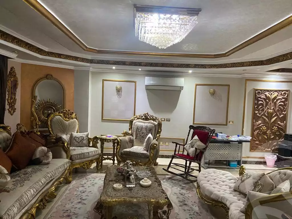 https://aqarmap.com.eg/en/listing/4033991-for-sale-cairo-ljyz-shareaa-morad  charel degol