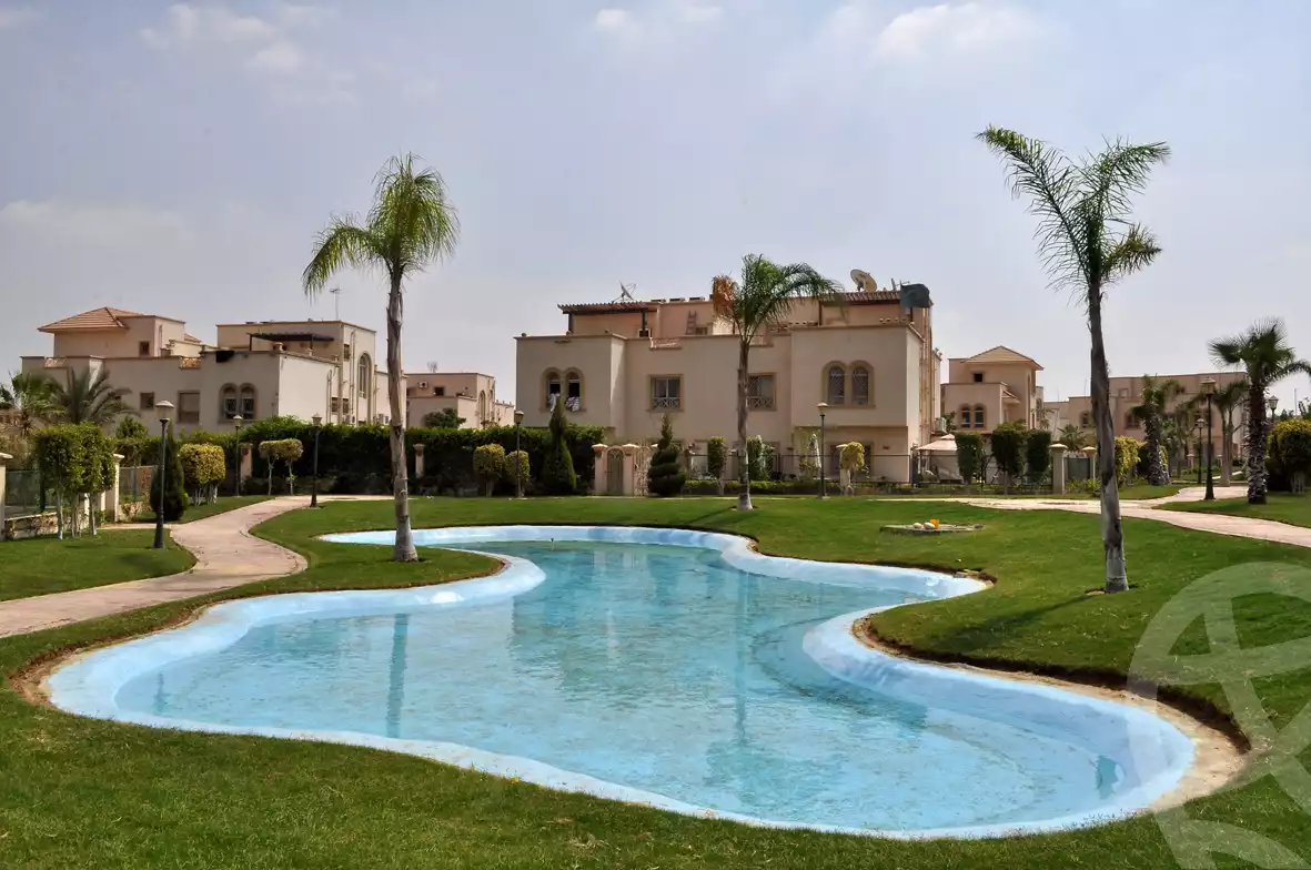 https://aqarmap.com.eg/en/listing/4034824-for-sale-cairo-el-sheikh-zayed-city-compounds-greens