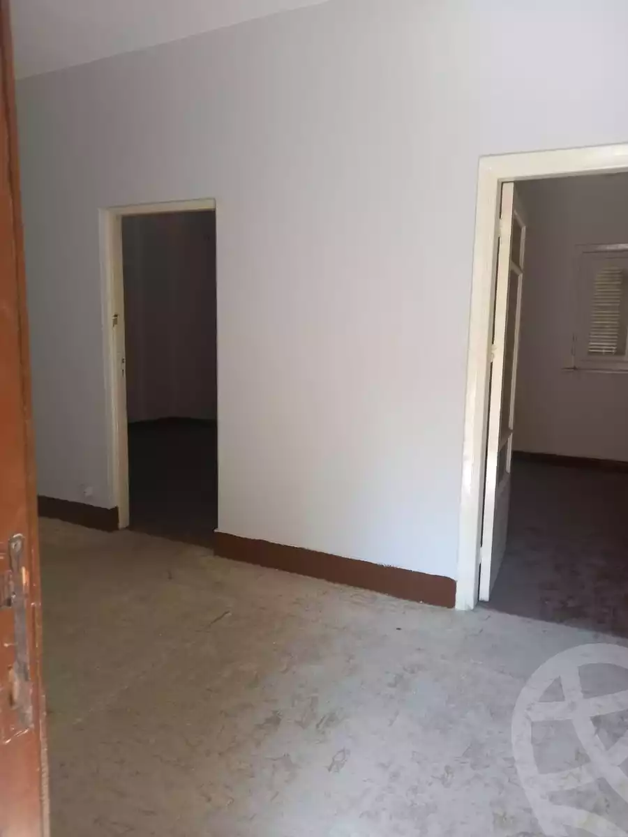 https://aqarmap.com.eg/en/listing/4036527-for-rent-cairo-downtown-abdeen-mohammed-farid-st