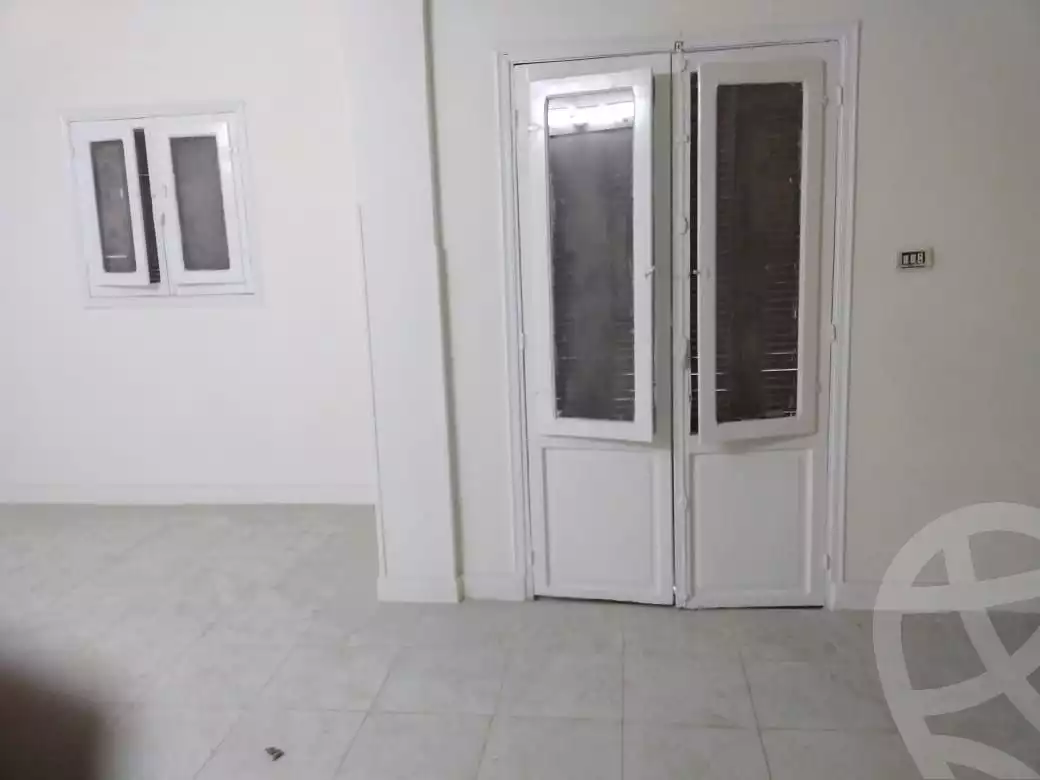 https://aqarmap.com.eg/en/listing/4037071-for-rent-hassanein-desoky-st