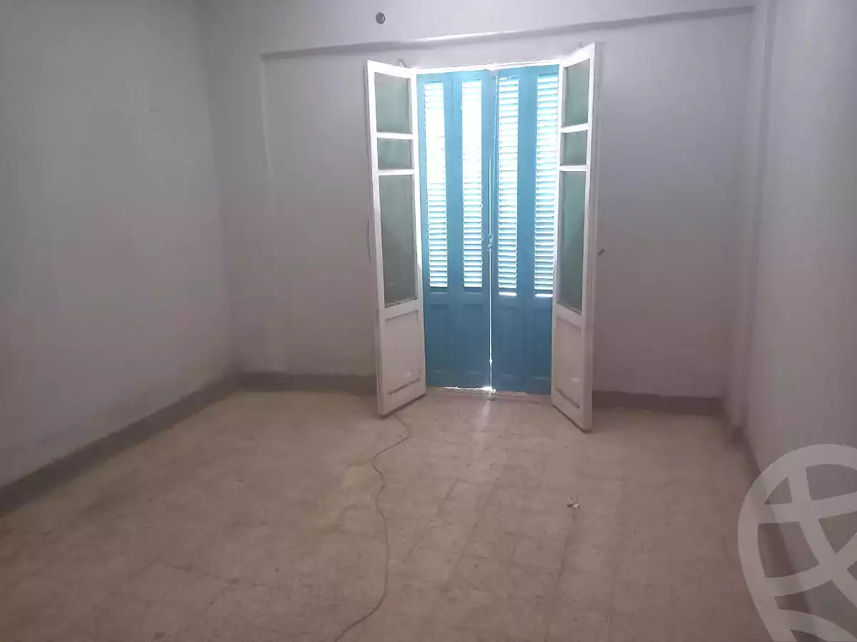 https://aqarmap.com.eg/en/listing/4039972-for-rent-alexandria-el-hanouvel-el-salam-st