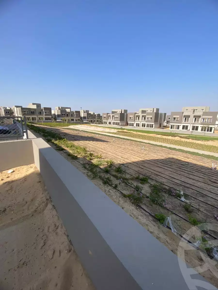https://aqarmap.com.eg/en/listing/4040787-for-sale-cairo-el-sheikh-zayed-city-compounds-in-sheikh-zayed-etapa
