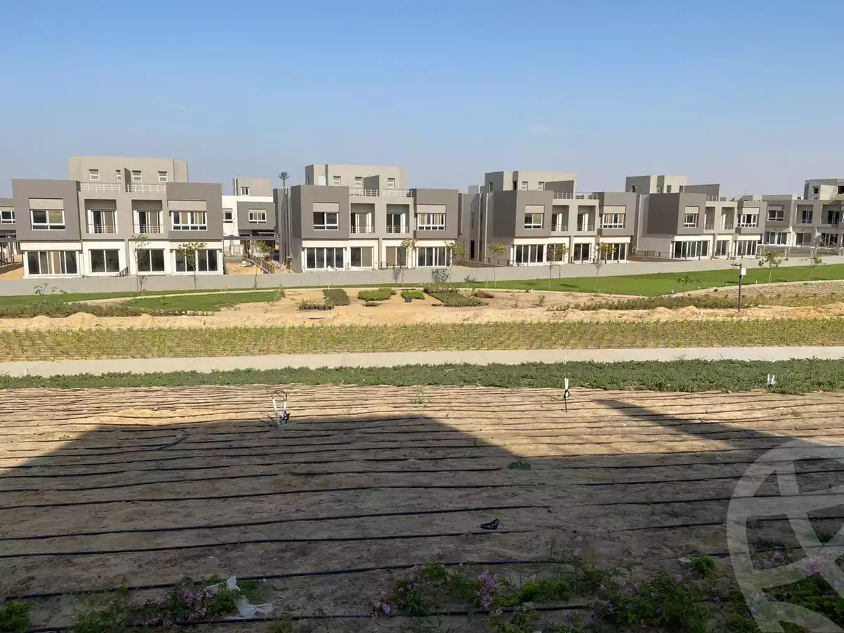https://aqarmap.com.eg/en/listing/4040787-for-sale-cairo-el-sheikh-zayed-city-compounds-in-sheikh-zayed-etapa