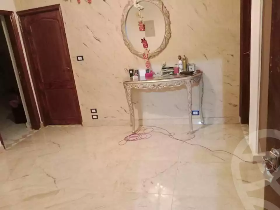 https://aqarmap.com.eg/en/listing/4041327-for-sale-cairo-heliopolis-gesr-elsuez-madinat-el-herafeyen