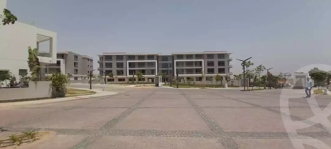 https://aqarmap.com.eg/en/listing/4044106-for-sale-cairo-alex-cairo-desert-road-kmbwnd-fy-tryq-skndry-lshrwy-joulz-compound-inertia