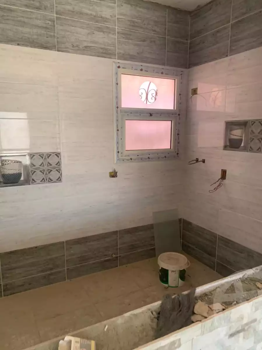 https://aqarmap.com.eg/ar/listing/4044620-for-rent-cairo-new-cairo-jml-bd-lnsr