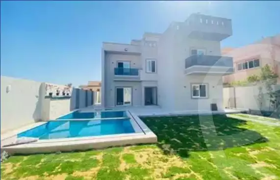 https://aqarmap.com.eg/ar/listing/4047846-for-sale-alexandria-compounds-alex-west