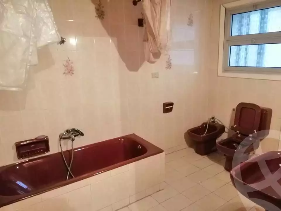 https://aqarmap.com.eg/en/listing/4050904-for-rent-alexandria-lauran-el-gaish-rd