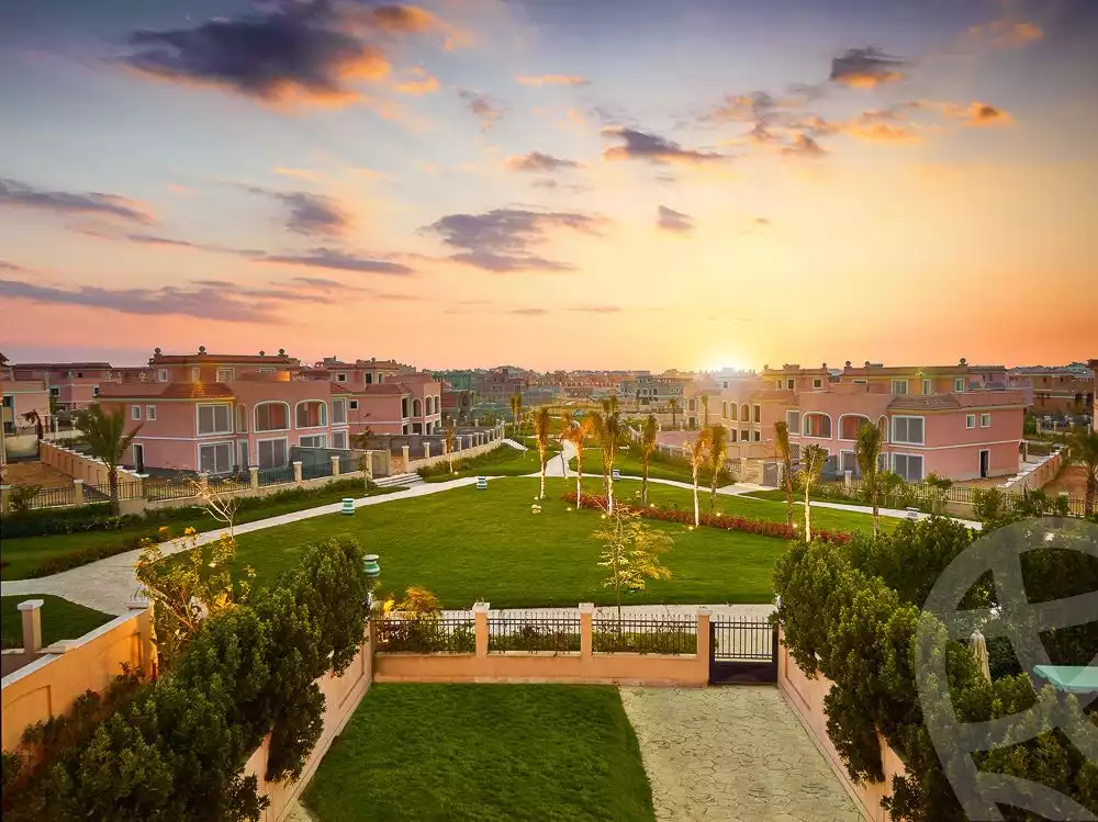 https://aqarmap.com.eg/en/listing/4051331-for-sale-cairo-6th-of-october-compounds-cleopatra-square