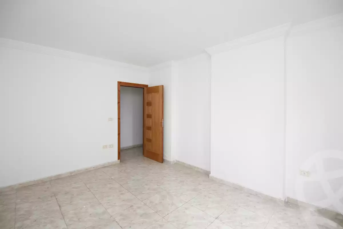 https://aqarmap.com.eg/en/listing/4051674-for-rent-alexandria-roshdy-shr-bw-qyr-tryq-lhry