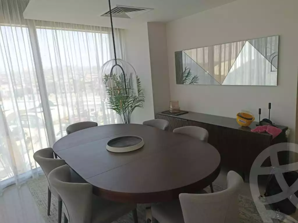 https://aqarmap.com.eg/ar/listing/4051694-for-sale-cairo-el-sheikh-zayed-city-compounds-brj-zyd-wr-llttwyr