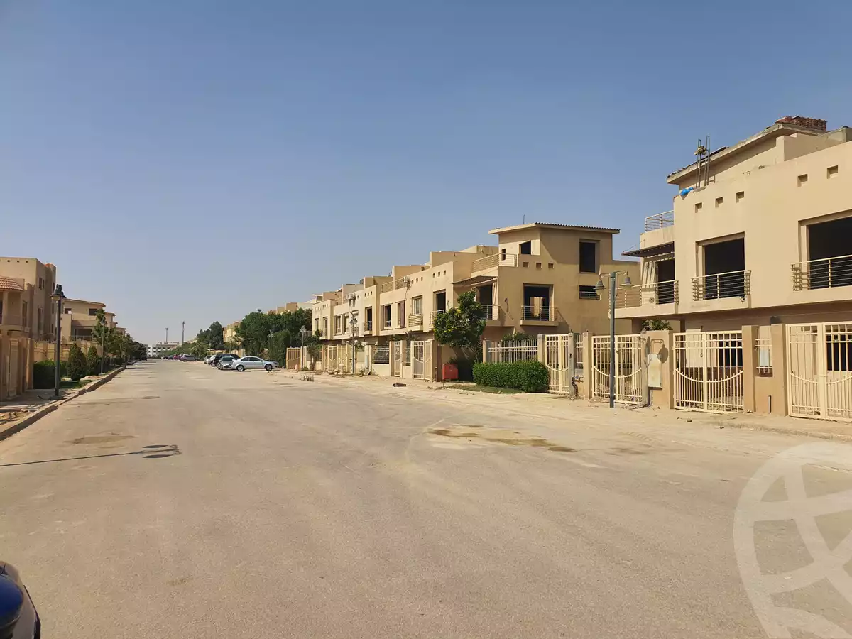 https://aqarmap.com.eg/en/listing/4051848-for-sale-cairo-6th-of-october-compounds-evergreen