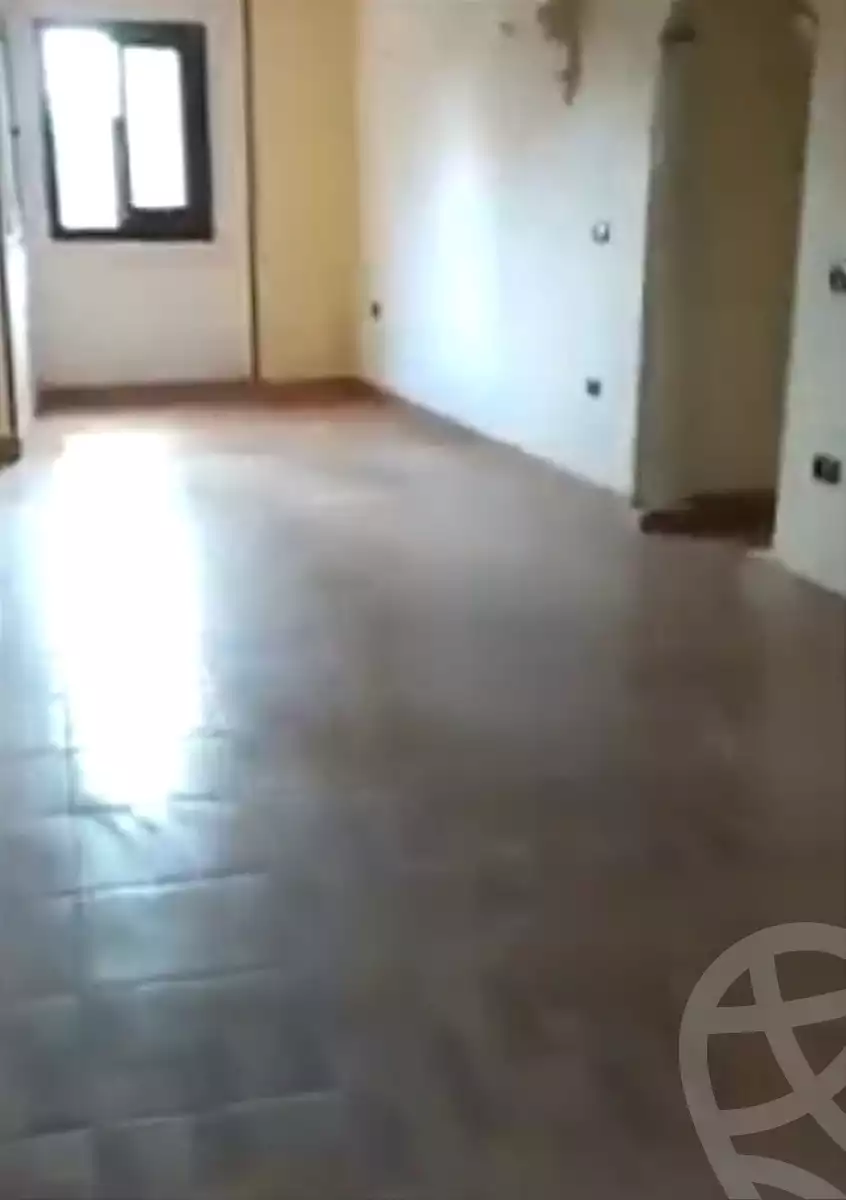 https://aqarmap.com.eg/en/listing/4052741-for-sale-cairo-el-sayyeda-zeinab-al-hanafi-st