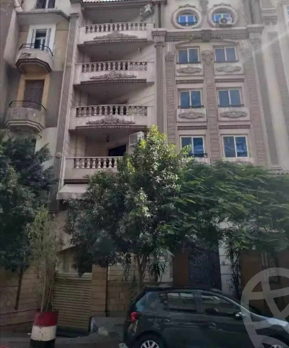 https://aqarmap.com.eg/ar/listing/4052963-for-sale-cairo-heliopolis-safir-square