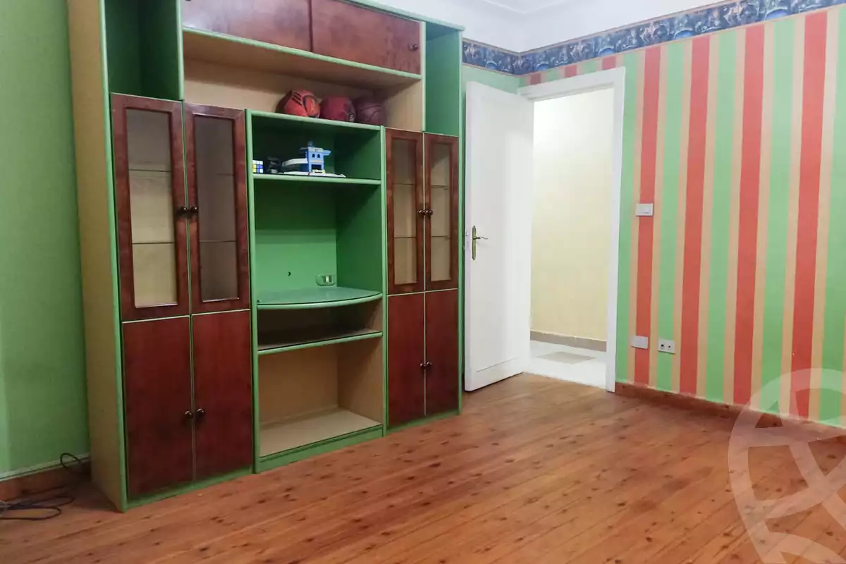 https://aqarmap.com.eg/ar/listing/4053772-for-rent-mostafa-kamel-st